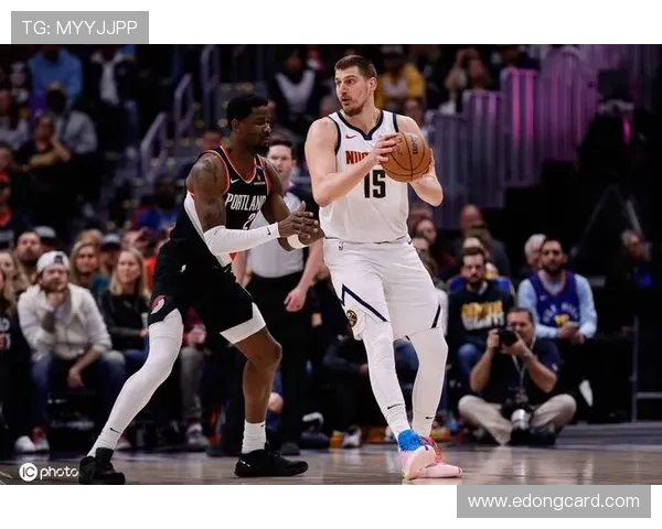 NBA杯11月1日精彩集锦 掘金对阵开拓者全场回顾与精彩瞬间