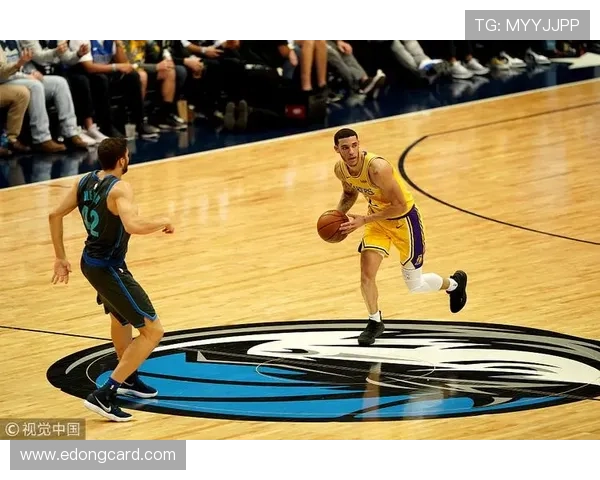 球哥对阵老东家表现惨淡四投零中得分为零正负值惨淡至极